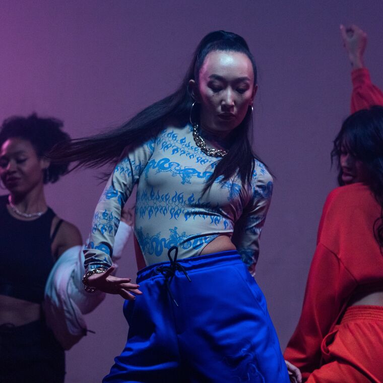 3 vrouwen dansen Kick'n Studios
