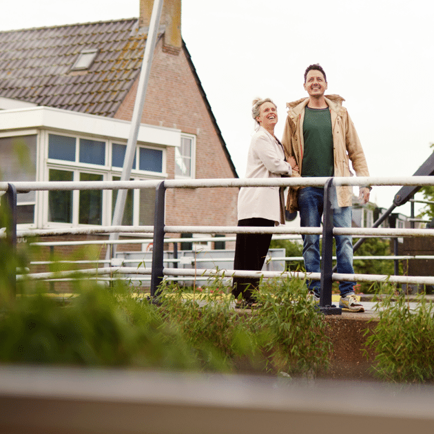 man en vrouw dromen van een pand dat ze willen financieren met behulp van qredits.