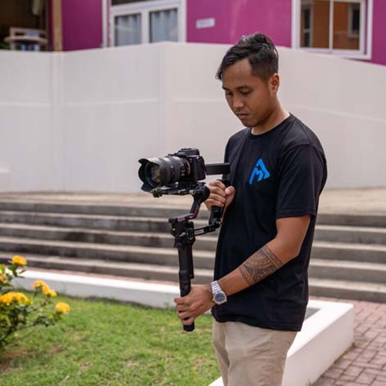 videograaf fiel met camera